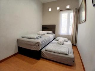 Ciput's Den - Bandung - 2