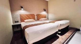 Patria Palace Hotel - Blitar - 1