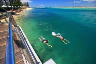 Beachside Escape - Beaches, Dining & Coastal Vibes - 2