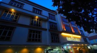 Lovina Inn Penuin Hotel - Nagoya - 6