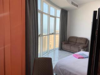 Apartments and rooms with sea view - Ajman - 3