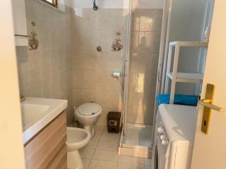 Marcelli trilocale 200 mt mare giardino posto auto - 4