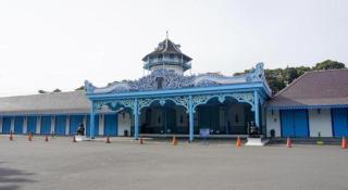 Zaen Hotel Syariah Solo - Solo - 1