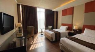 Regent's Park Hotel - Malang - 9