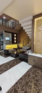 Banarasi Courtyard - 0