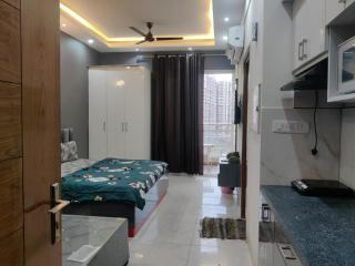 Noida Nook ,Quiet & Cozy- Amber Homes - Noida - 3