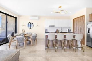 Oceanview Oasis Modern Condo w Pool & Gym In Cabo - Cabo San Lucas - 6