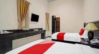 Collection O 90693 ORCHID EDOTEL Boyolangu - Tulungagung - 1