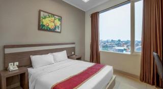 Raffleshom Hotel - Bandung - 3