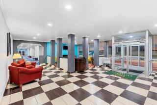 Suburban Studios Fort Dodge - 1