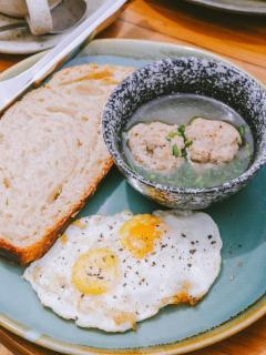 Sathiti Cafe & Bed, 100 mt from Sihom Night Market - 4