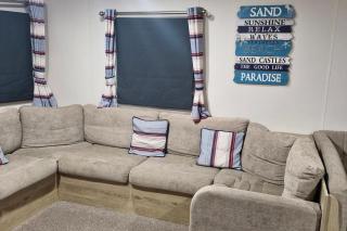 Highfield Grange Holiday Park - Clacton-on-Sea - 1