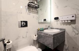 Elite LUX Holiday Homes - Cozy 2BR Getaway – Minutes from Expo City Dubai - Dubai - 2