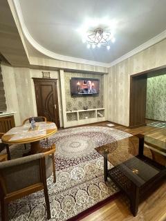 Panoramic City View Apartment near Alay Bazaar - 8