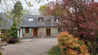 La Bureliere- Holiday home for families, groups and couples - Gorron - 0