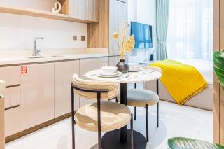 Stylish Missoni-Branded Studio - Dubai - 3