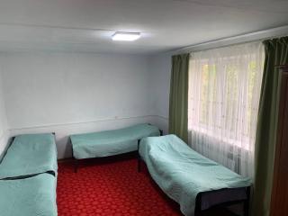 Jakesh Hostel - Karakol - 1