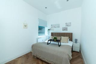 Tranquil 1BD in Action - Londra - 3