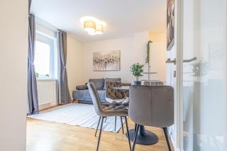 9-Min to City Center, Comfy 1BR,1LR w Balcony - Viena - 7