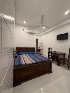 CROWN PLAZA Open Door - Katunayake - 0