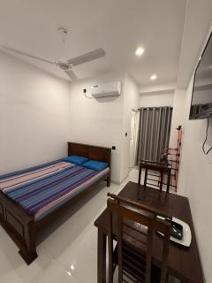 CROWN PLAZA Open Door - Katunayake - 4