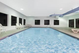 Super 8 by Wyndham Lacey Olympia Area - Lacey - 7
