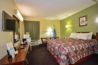 Days Inn by Wyndham Southern Hills/ORU - Tulsa - 3