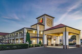Super 8 by Wyndham Columbia - Columbia - 7