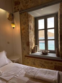 H-aris Seafront Mansion - 8