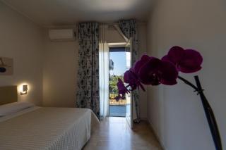 Hotel Dalì - Scafati - 8