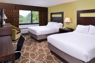 Elimwood Hotel, A Ramada by Wyndham - Maryland Heights - 3