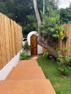 Opulent Private Pool Villa in Art District - Chiang Mai - 8