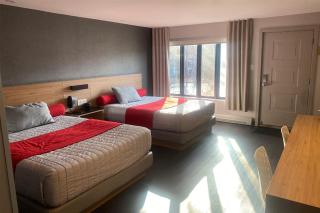 Ramada by Wyndham Laval - Laval - 5