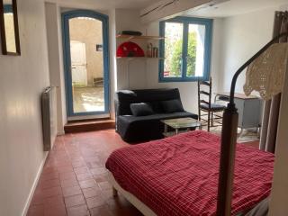 Chambre d'hôte avec cour privative - Saint-Sulpice - 0