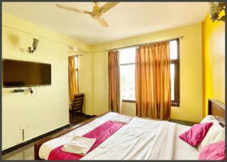 HOTEL THE SURYA # BEACH Near Sea Beach & Jagannath Tempe - Restaurant- Lift and Parking Facilities - Fully Air Conditioning Room - Best Hotel In Puri - Puri - 7