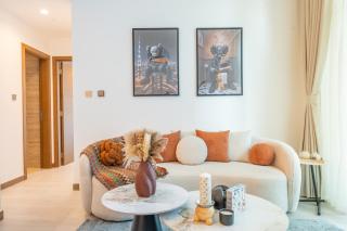 Sleek and Stylish 1BR Fully Furnished Apt - 7