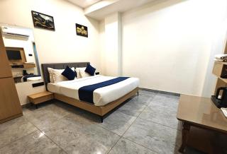 The Sky Comfort Hotel Krisha, Dwarka - Dwarka - 4