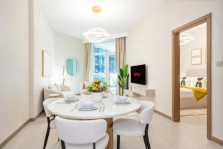 Bright & Beautiful 1BR at Business Bay - 4