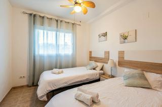 A1 Aparcamiento Smart TV Nespresso Bañera Playa - Casares - 2
