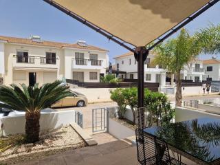 PERNERA 33 Beach House - 4