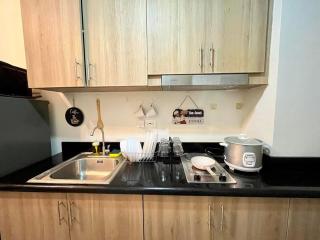Studio with balcony, can cook and wash clothes, near in Manila Airport and walking distance in Mall of Asia and Manila Bay - Manila - 5