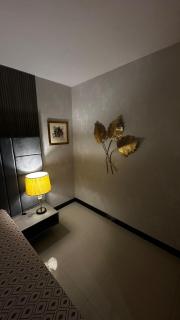 Bahria luxury apartments - Lahore - 0