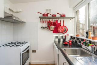 Super 1BD Garden Flat Islington London - 3