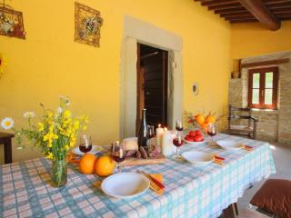 Farmhouse in Apecchio with Swimming Pool, Terrace, Garden - Apecchio - 2