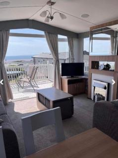 Platinum 3 Bedroom Caravan, Wifi, Parking, Seaview, - Budleigh Salterton - 1