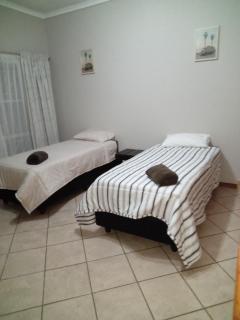 Contractors and Backpackers accommodation - Klerksdorp - 3