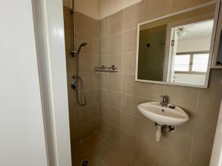 Two Bedroom Apt - Terrace & Private Parking - On The Beach - Tel Aviv - 7