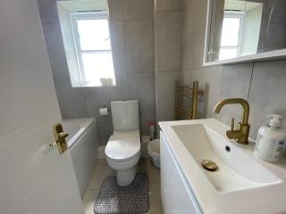 Erith Stay - Slades Green - 7