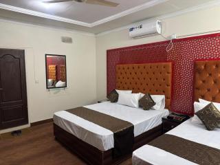 Shaheen Palace Hotel Gulberg - Lahore - 3