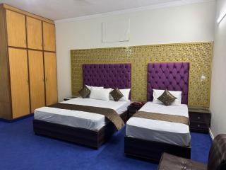 Shaheen Palace Hotel Gulberg - Lahore - 4